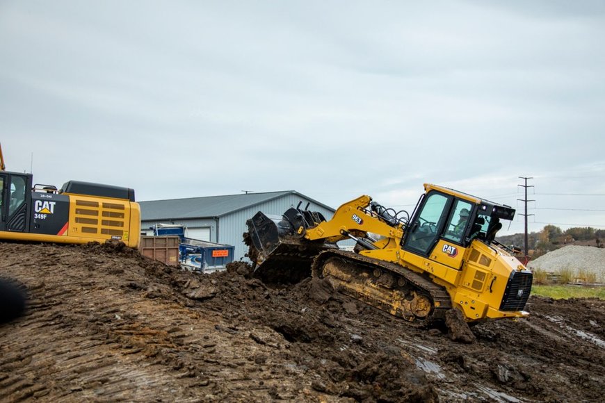 CAT® 963 TRACK LOADER PAIRS ULTIMATE VERSATILITY WITH FUEL AND PRODUCTIVITY IMPROVEMENTS
